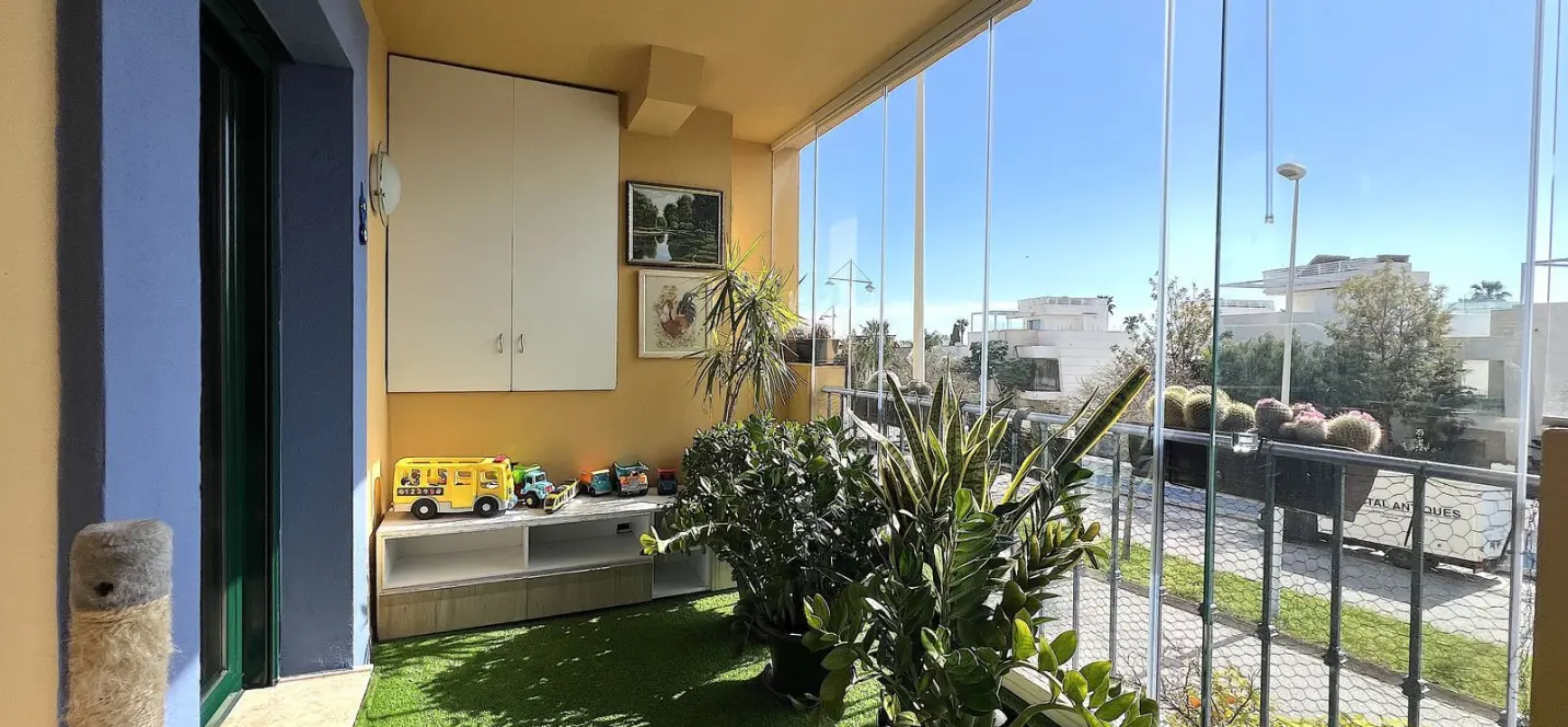 Продажа апартаментов на среднем этаже в San Pedro de Alcántara 4