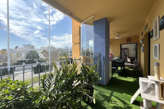 Image 6 thumb