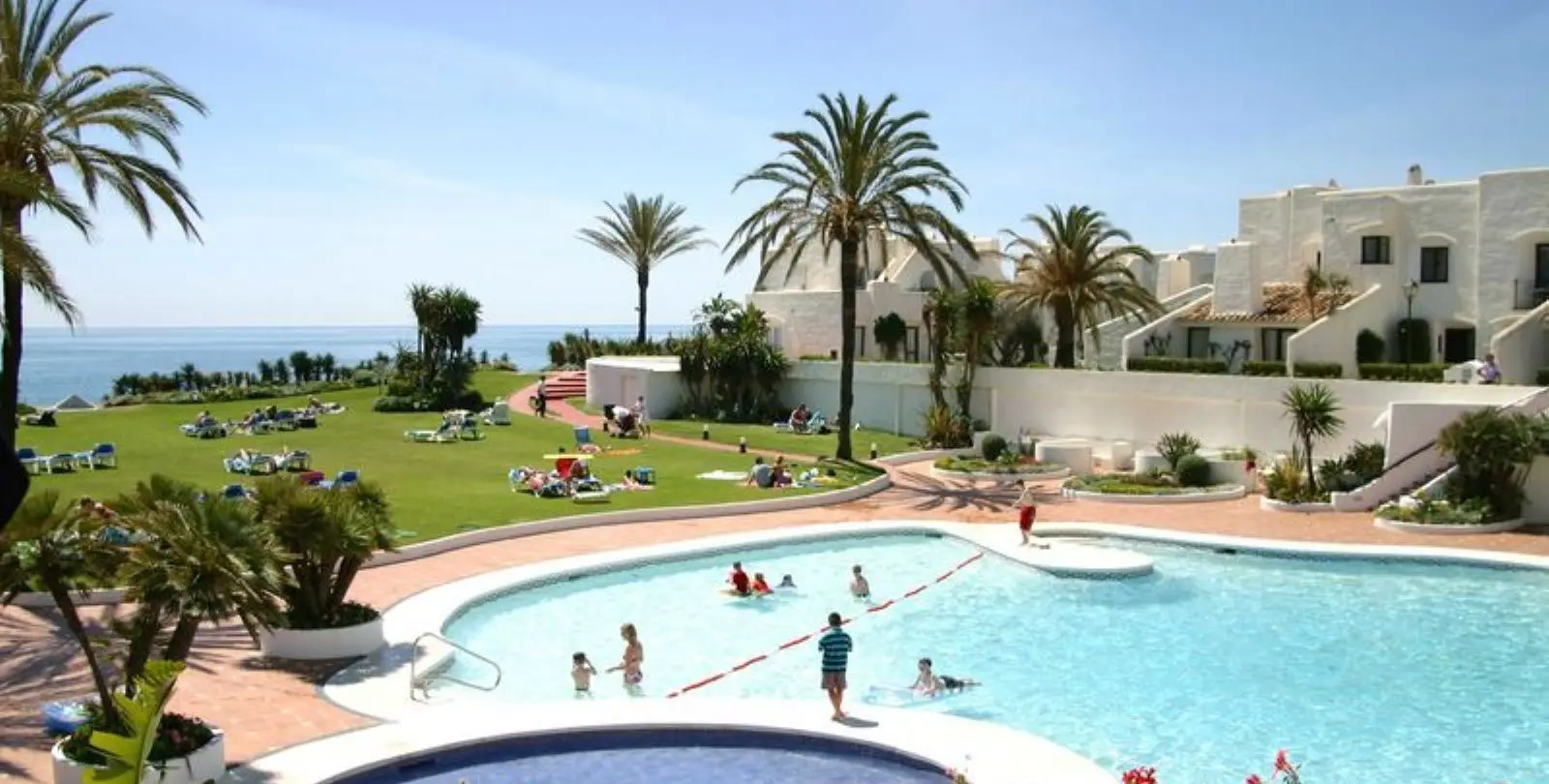 Venta de dúplex en New Golden Mile 1