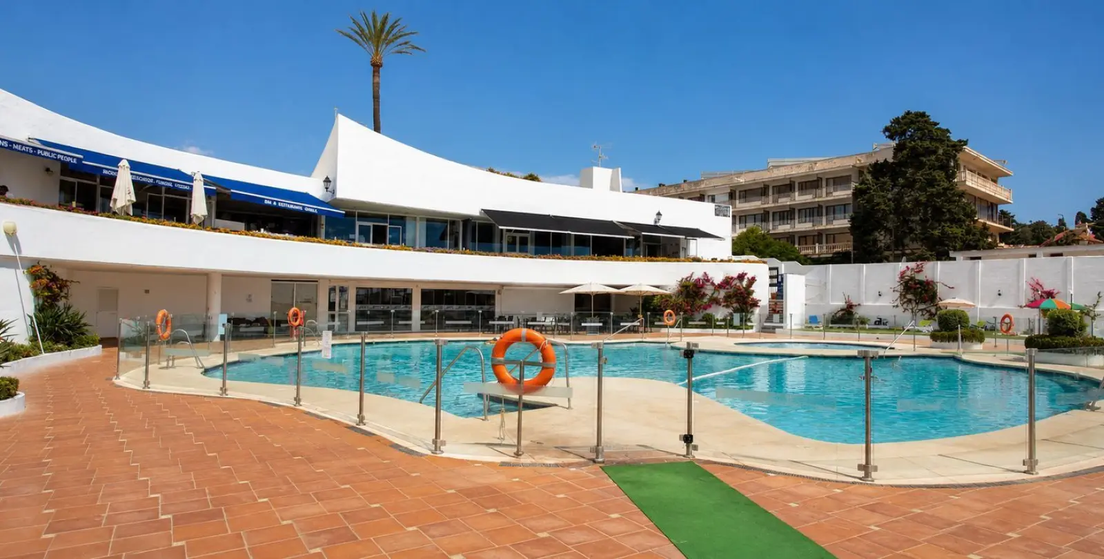 Venta de dúplex en New Golden Mile 38