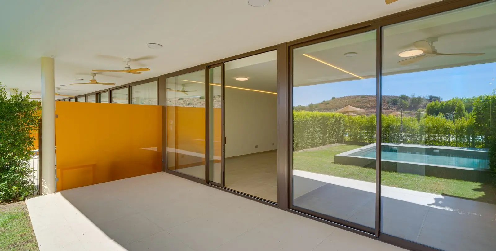 Sale of ground floor apartment in Higueron 15