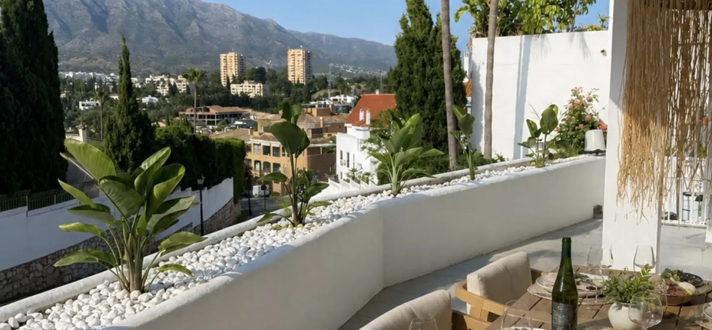 Venta de ático en Nueva Andalucía 0