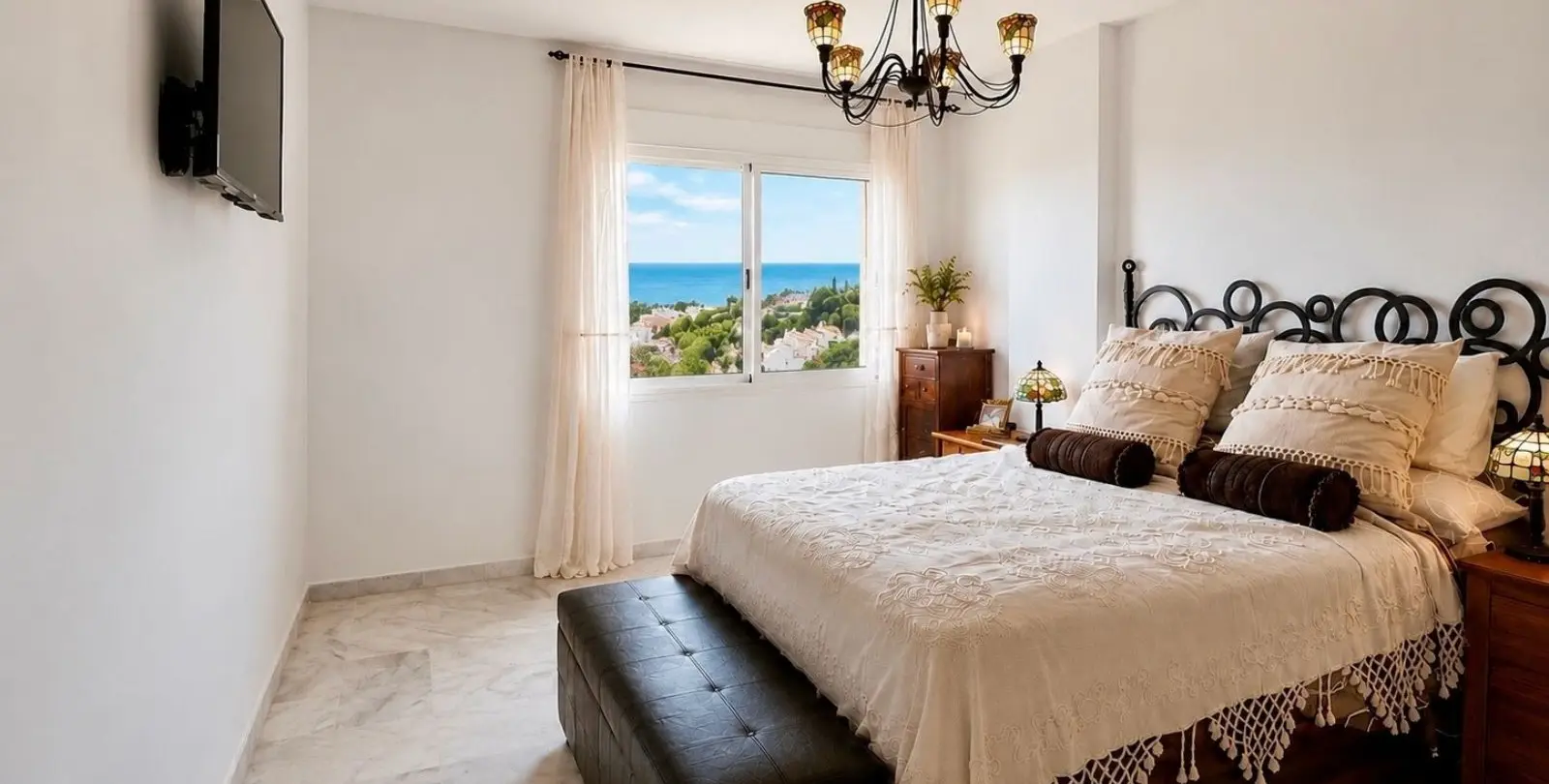 Venta de ático dúplex en Marbella 9