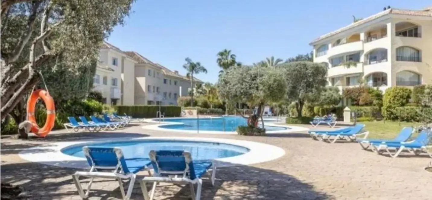 Venta de apartamento en planta baja en Marbella 0