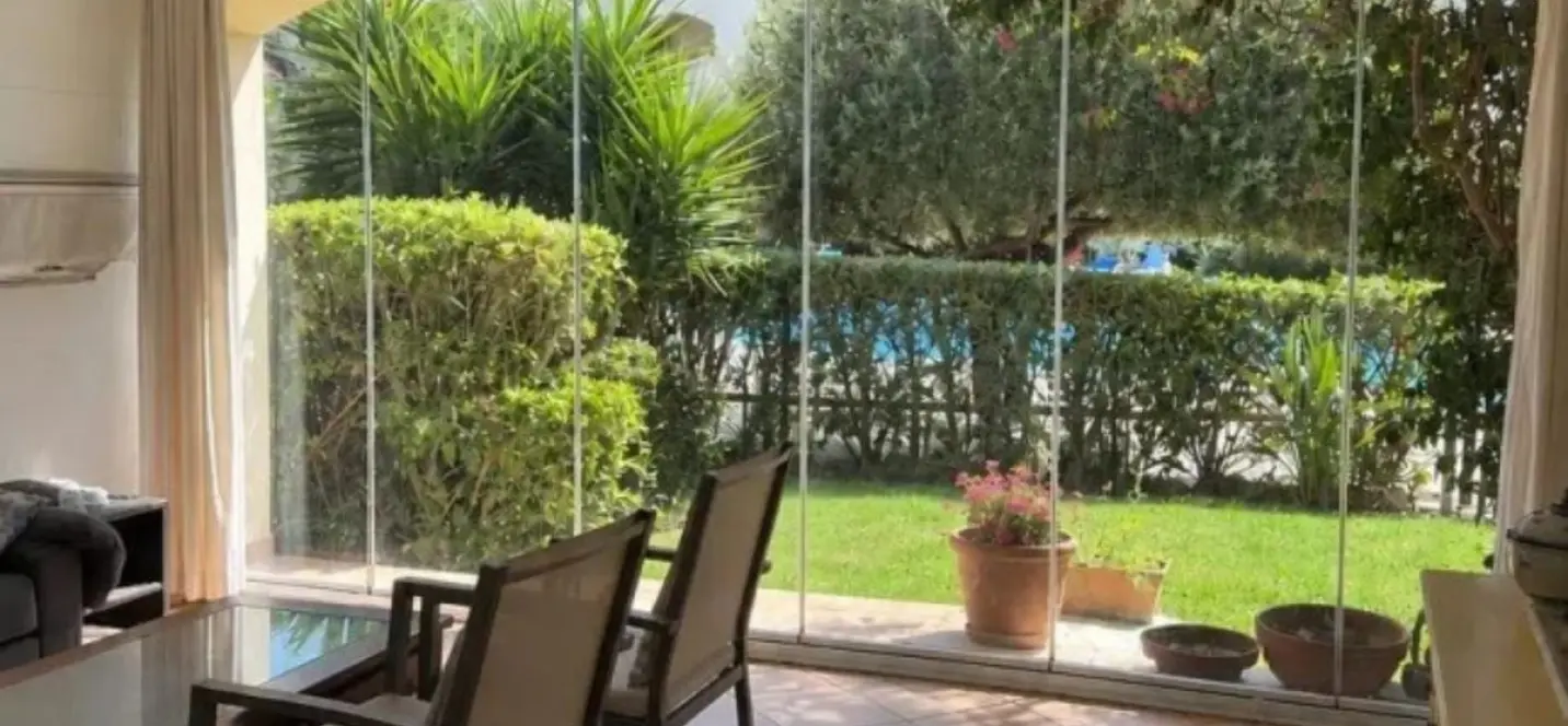 Venta de apartamento en planta baja en Marbella 1
