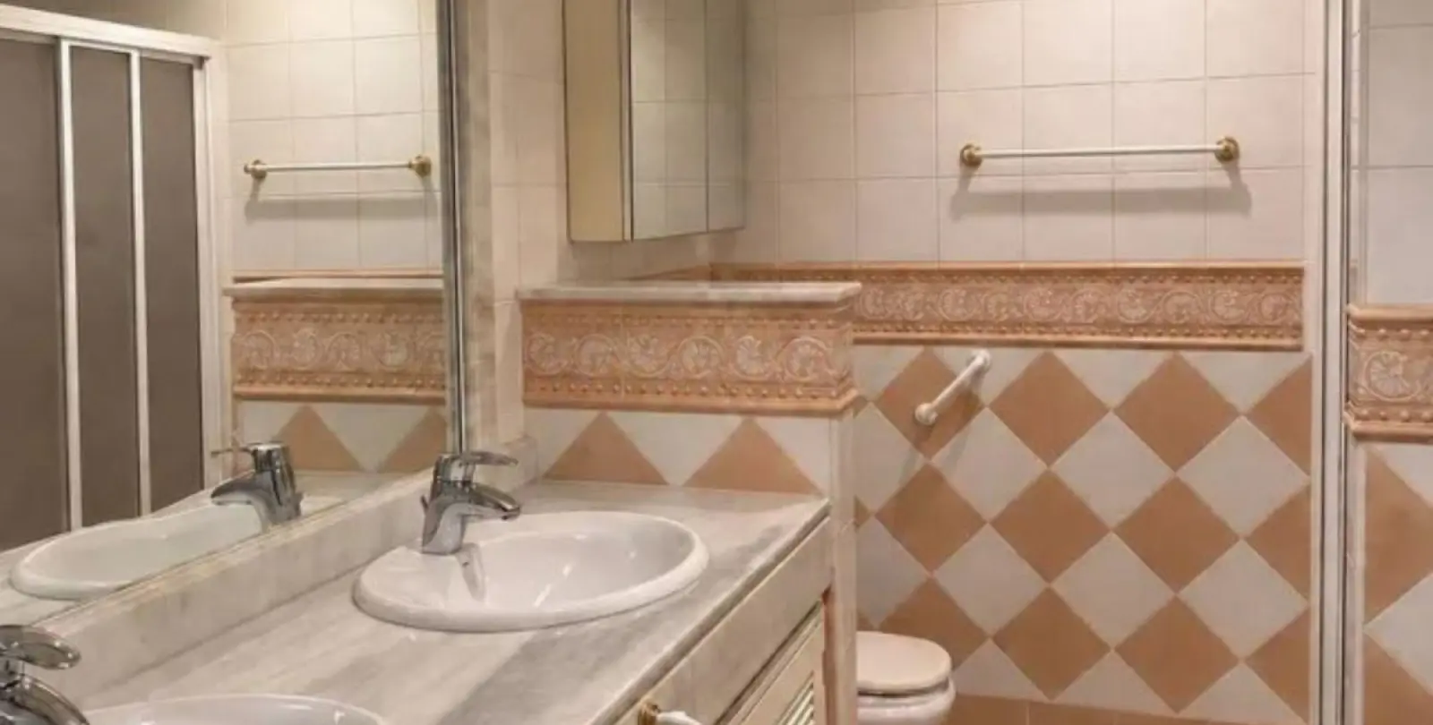 Venta de apartamento en planta baja en Marbella 14