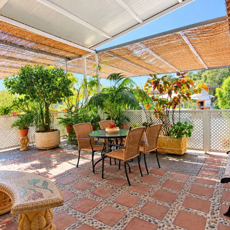 Sale of detached villa in Coín