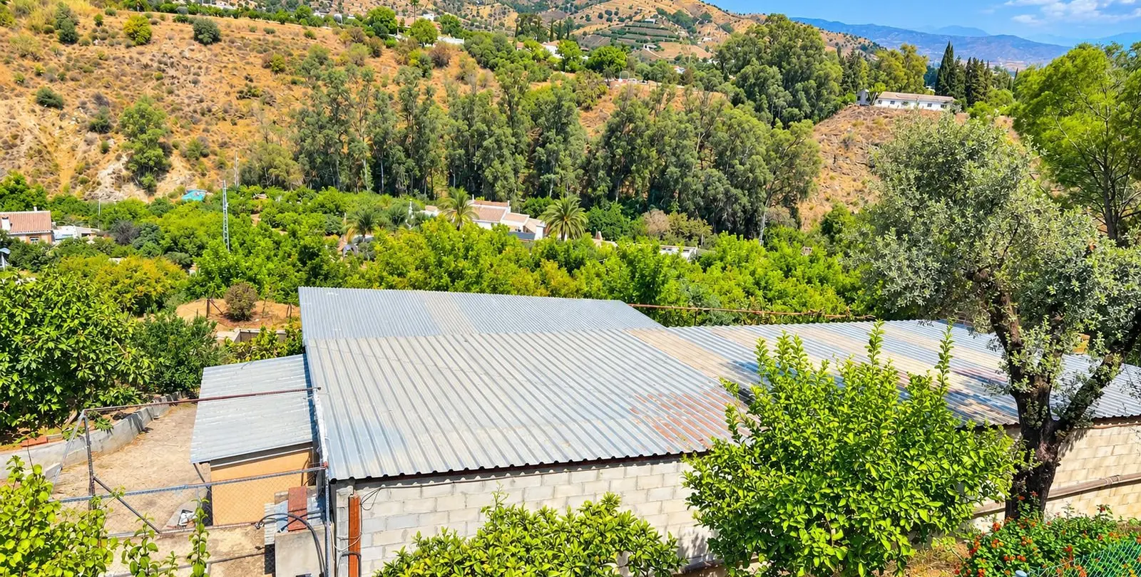 Продажа  отдельно стоящей виллы в Coín 55
