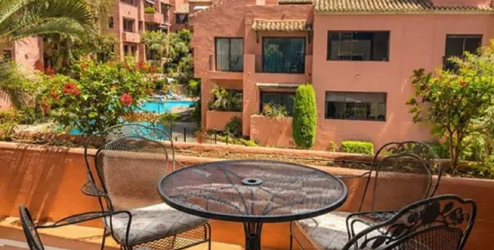Venta de apartamento en planta media en Marbella 5
