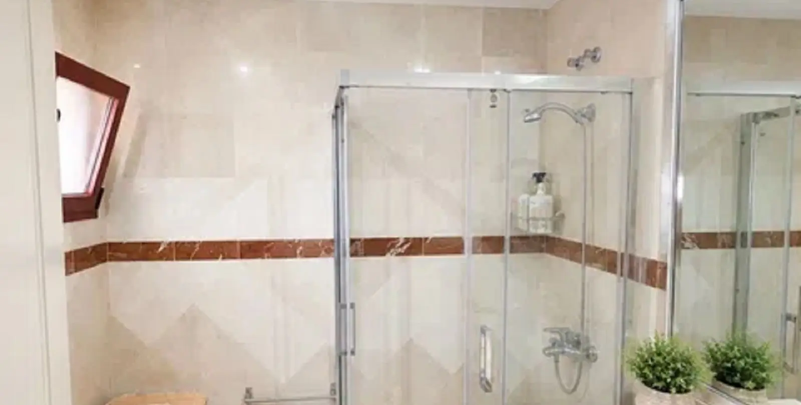 Venta de apartamento en planta media en Marbella 7