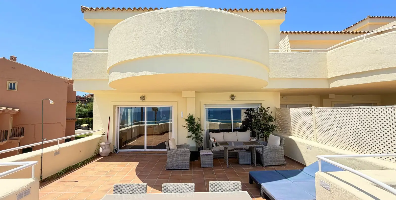 Venta de ático en Estepona 11