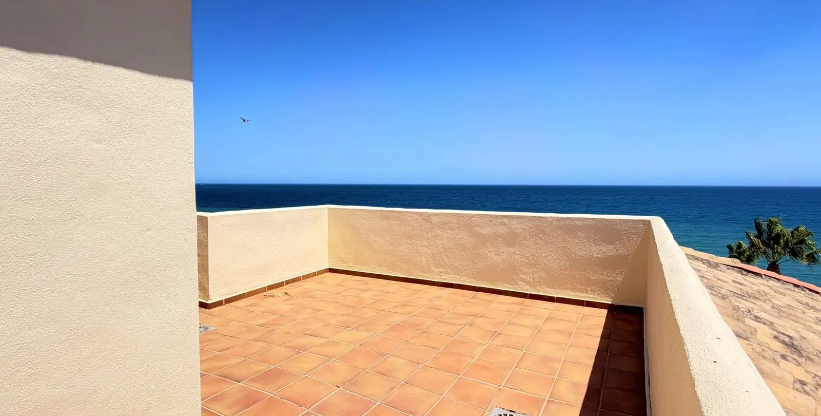 Venta de ático en Estepona 28