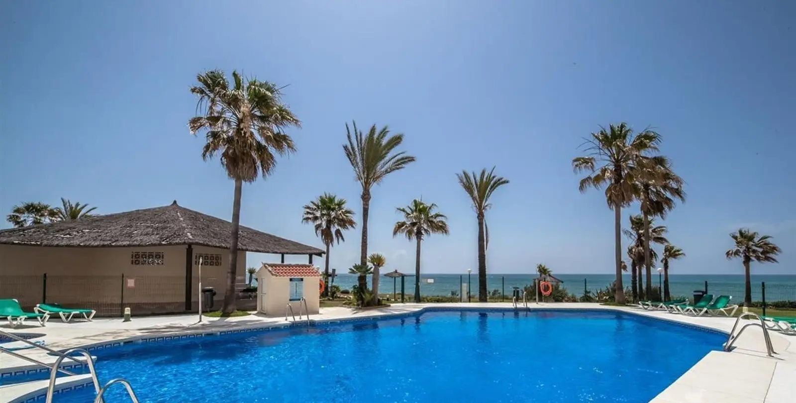 Venta de ático en Estepona 57