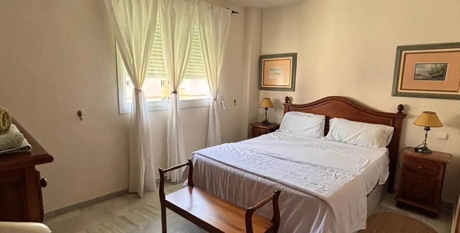 Venta de apartamento en planta media en Marbella 13