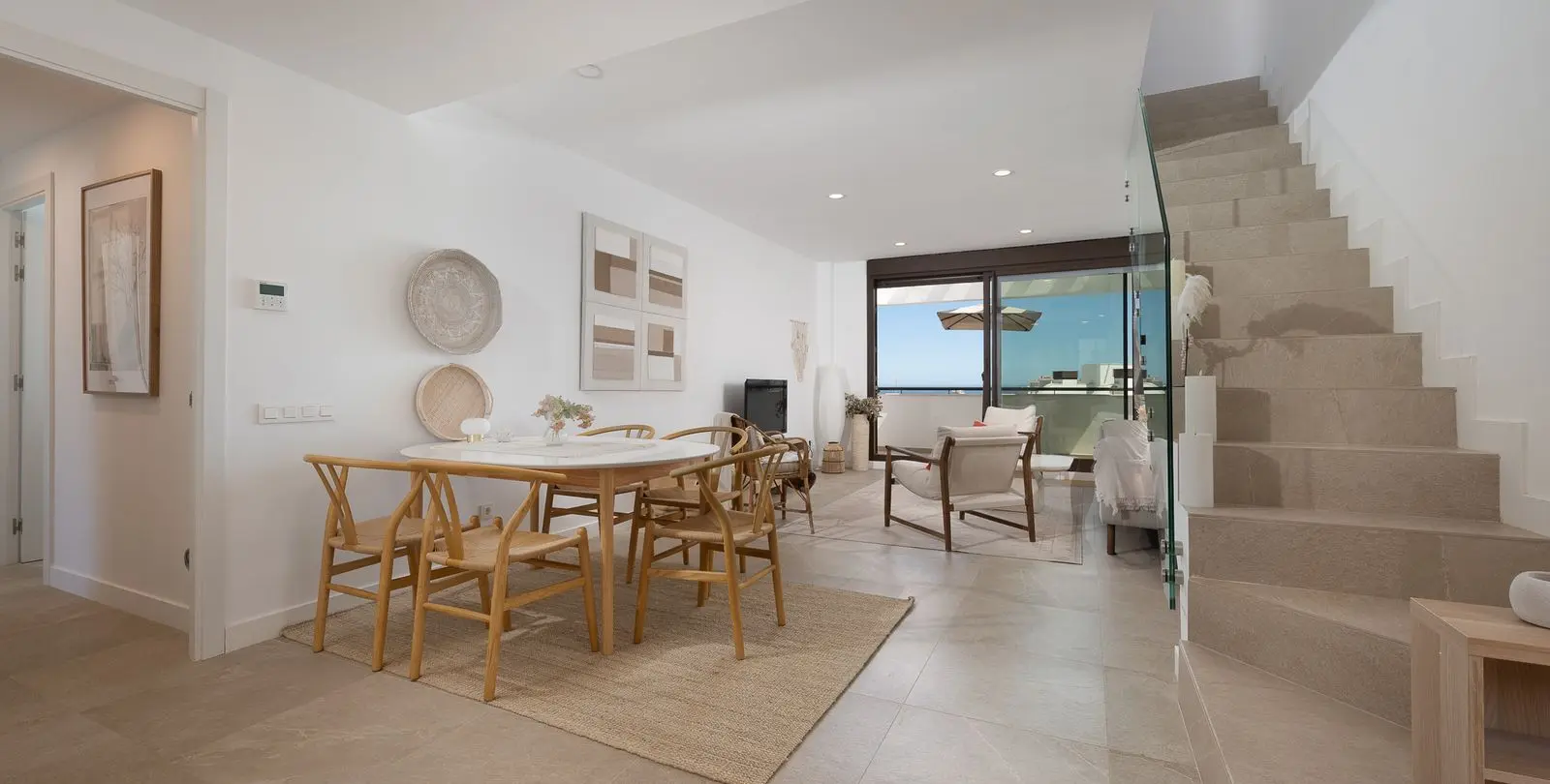 Venta de ático dúplex en Estepona 3