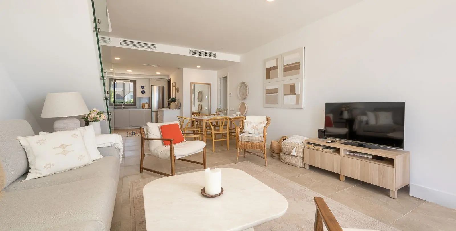 Venta de ático dúplex en Estepona 5