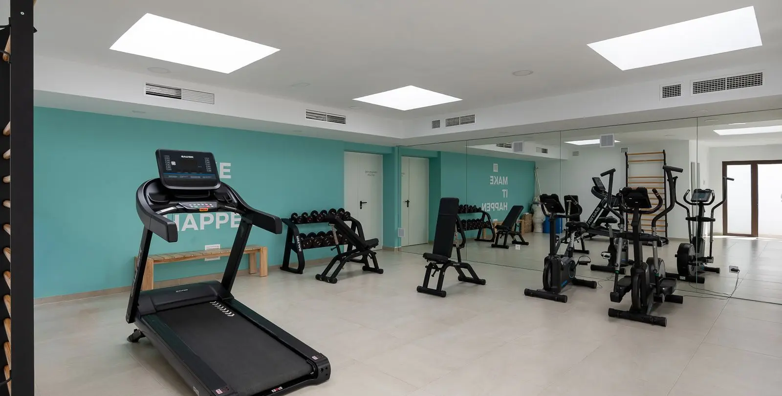 Venta de ático dúplex en Estepona 31