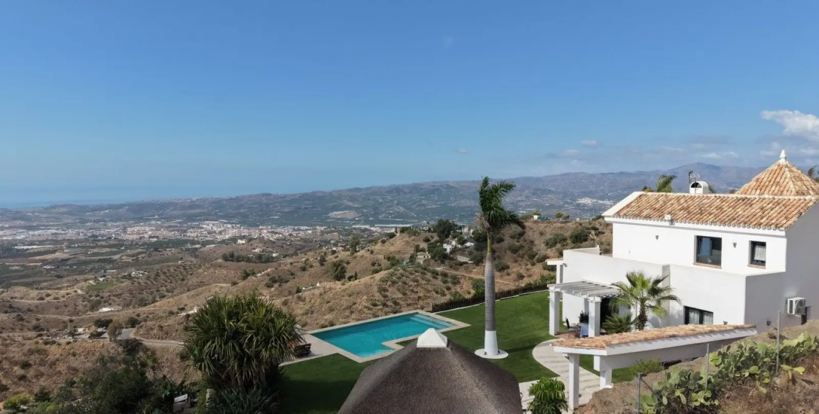 Venta de villa independiente en Arenas 3
