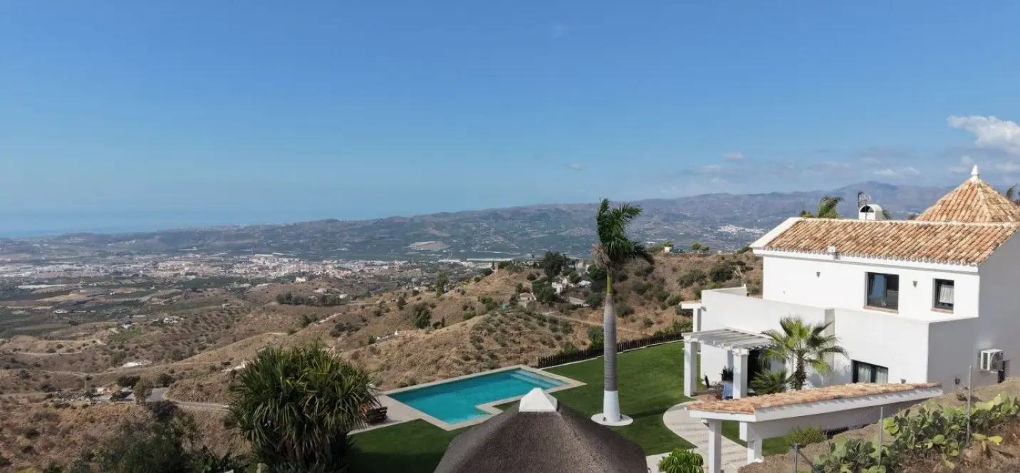 Venta de villa independiente en Arenas 2