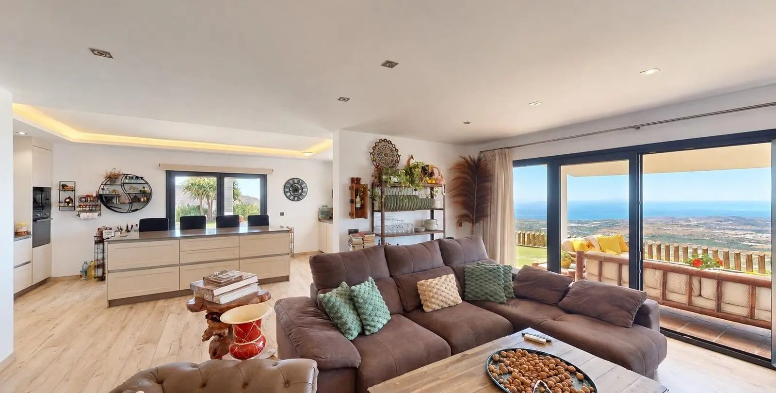 Venta de villa independiente en Arenas 10