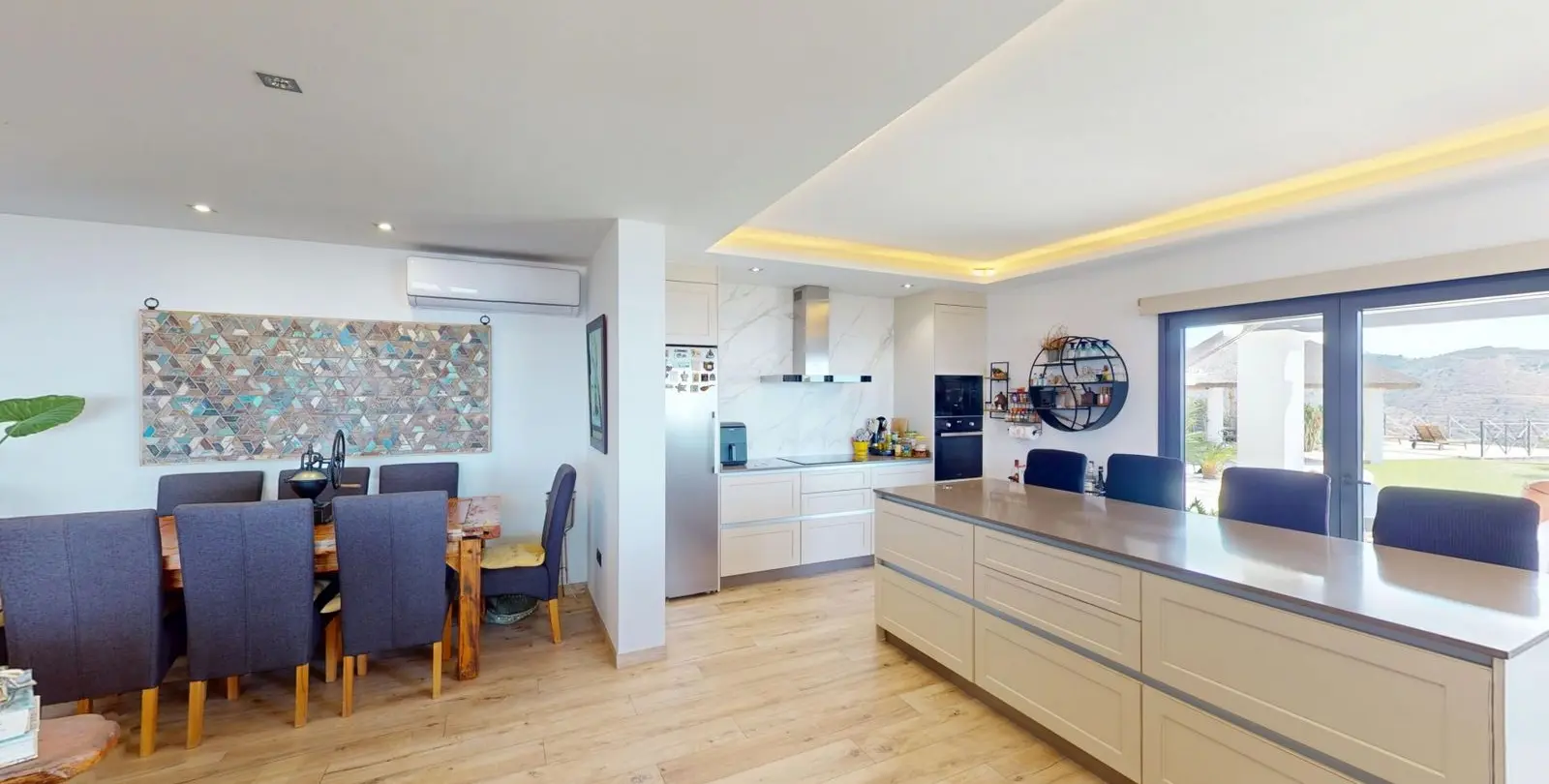 Venta de villa independiente en Arenas 17