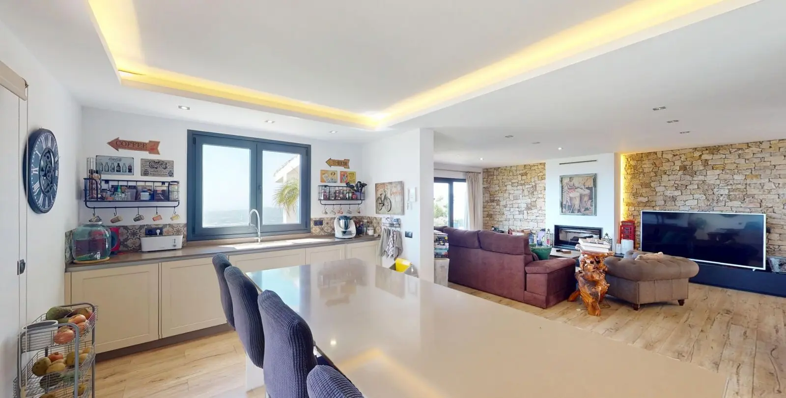 Venta de villa independiente en Arenas 19