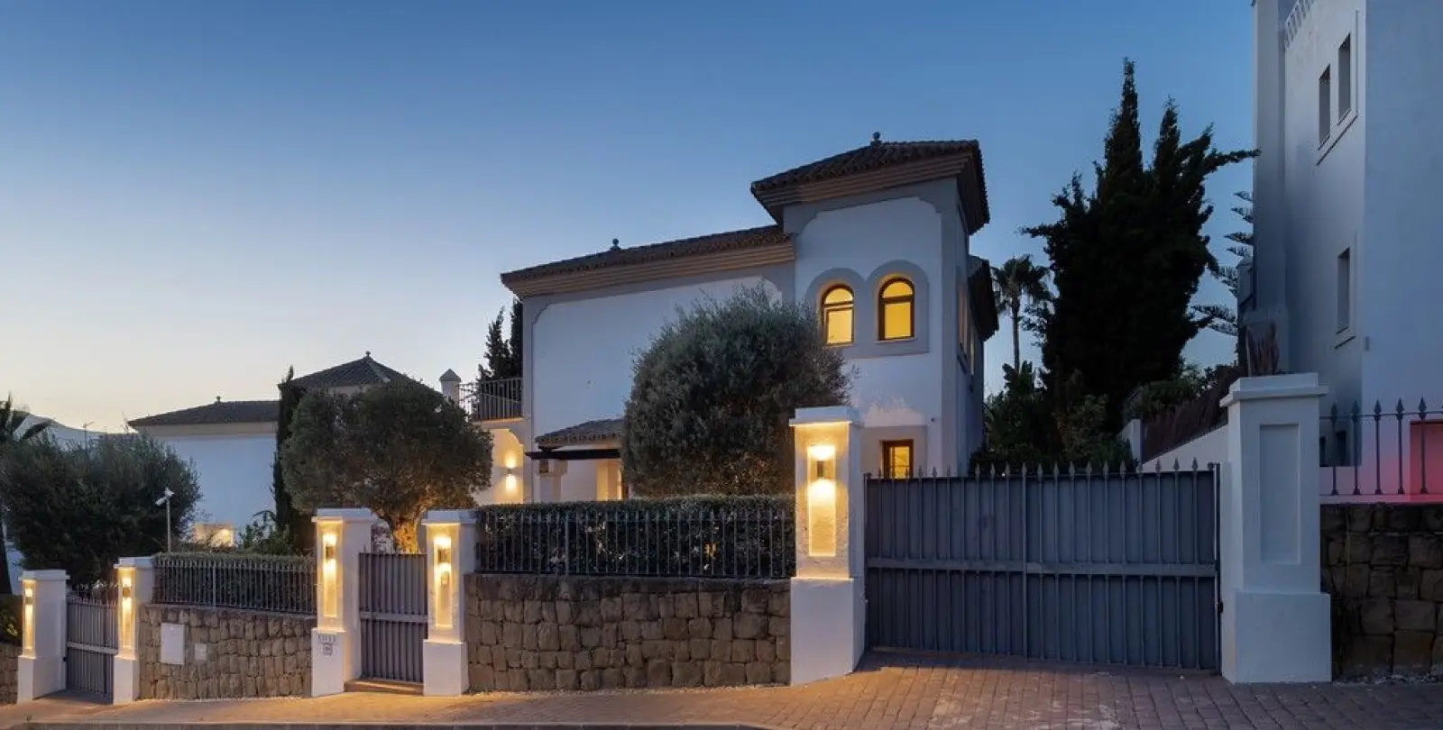 Venta de villa independiente en Estepona 4