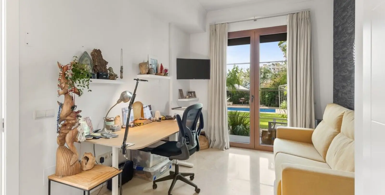 Venta de villa independiente en Estepona 23