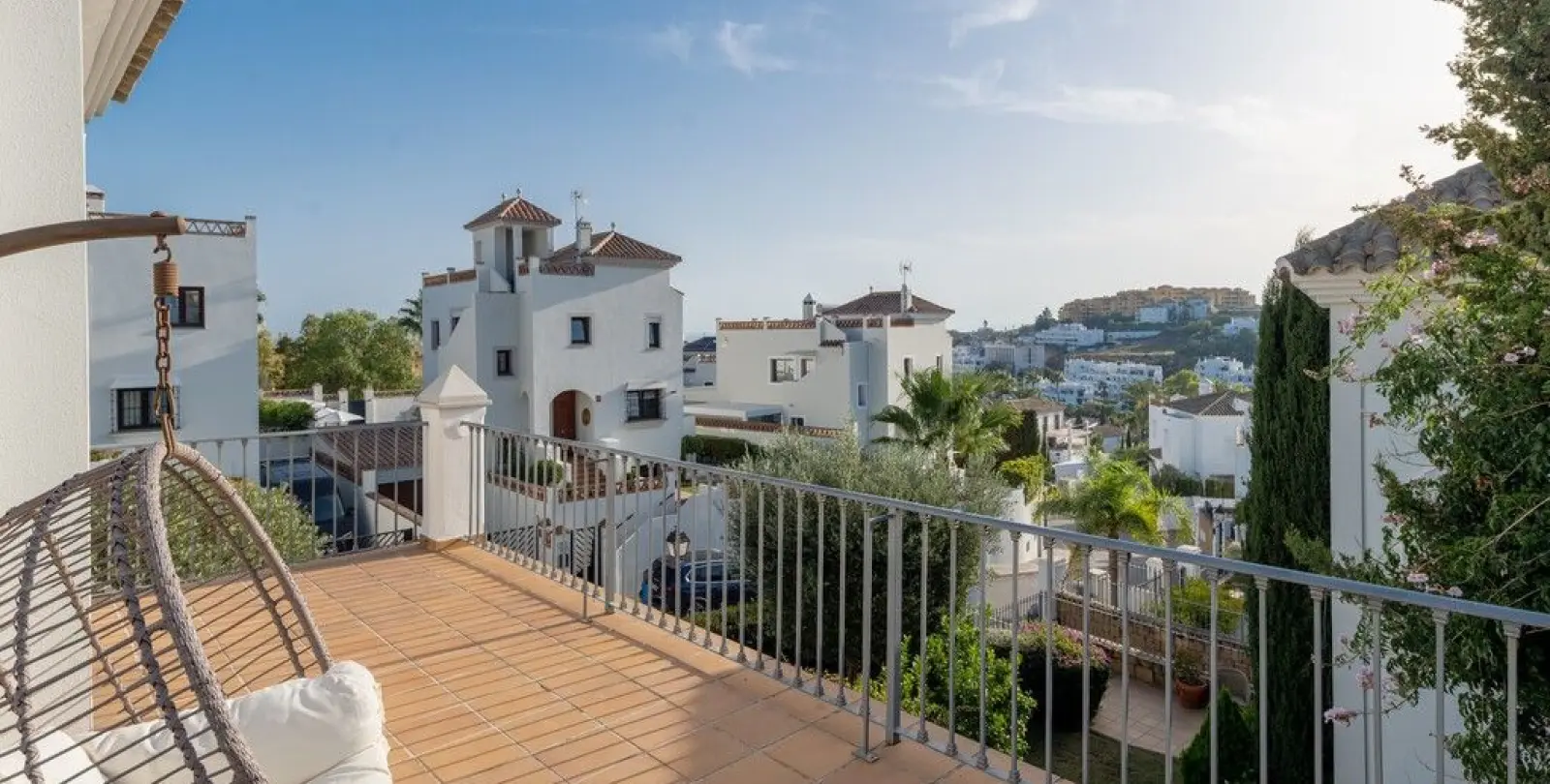 Venta de villa independiente en Estepona 31