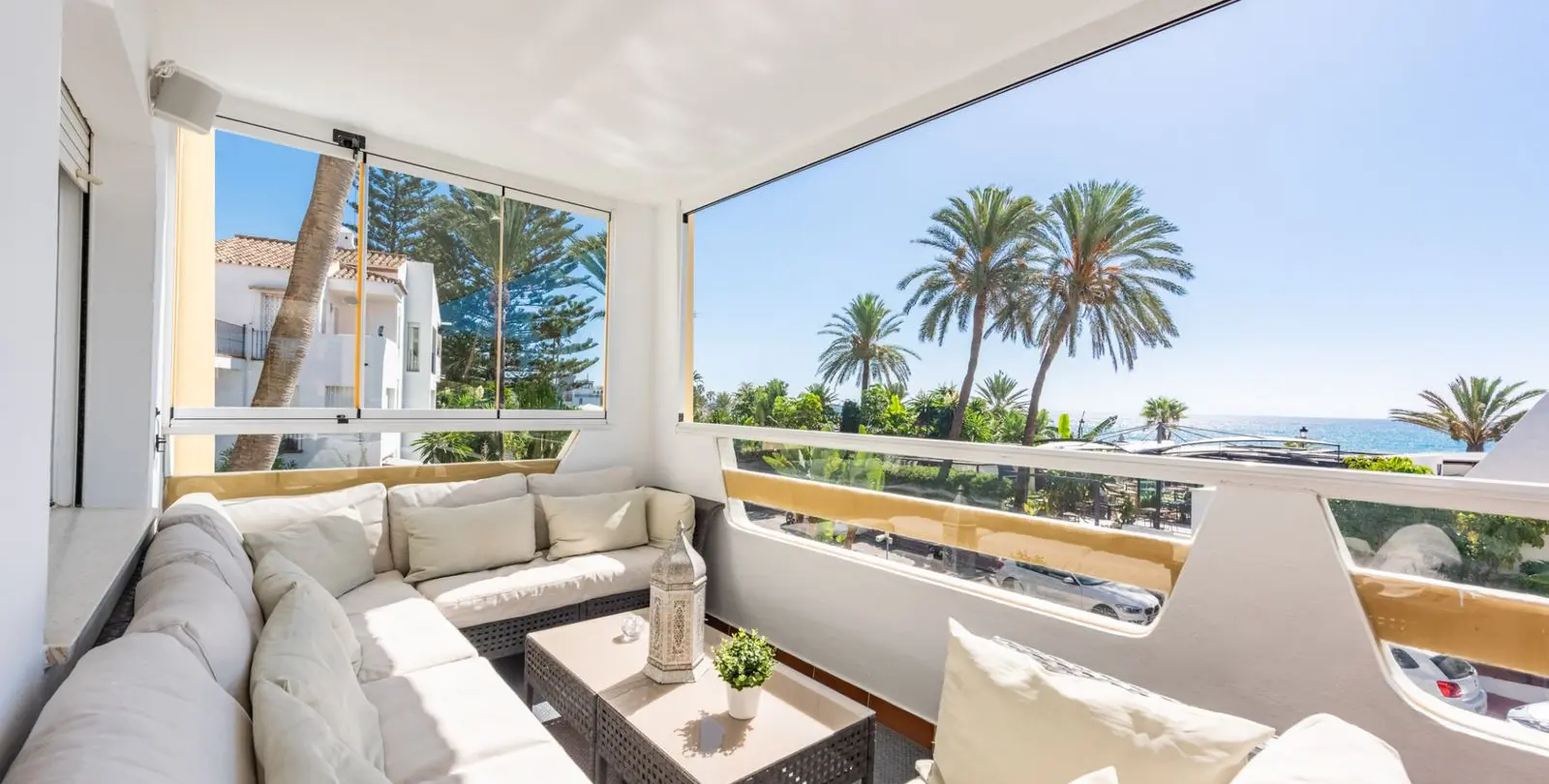 Venta de apartamento en planta media en San Pedro de Alcántara 8