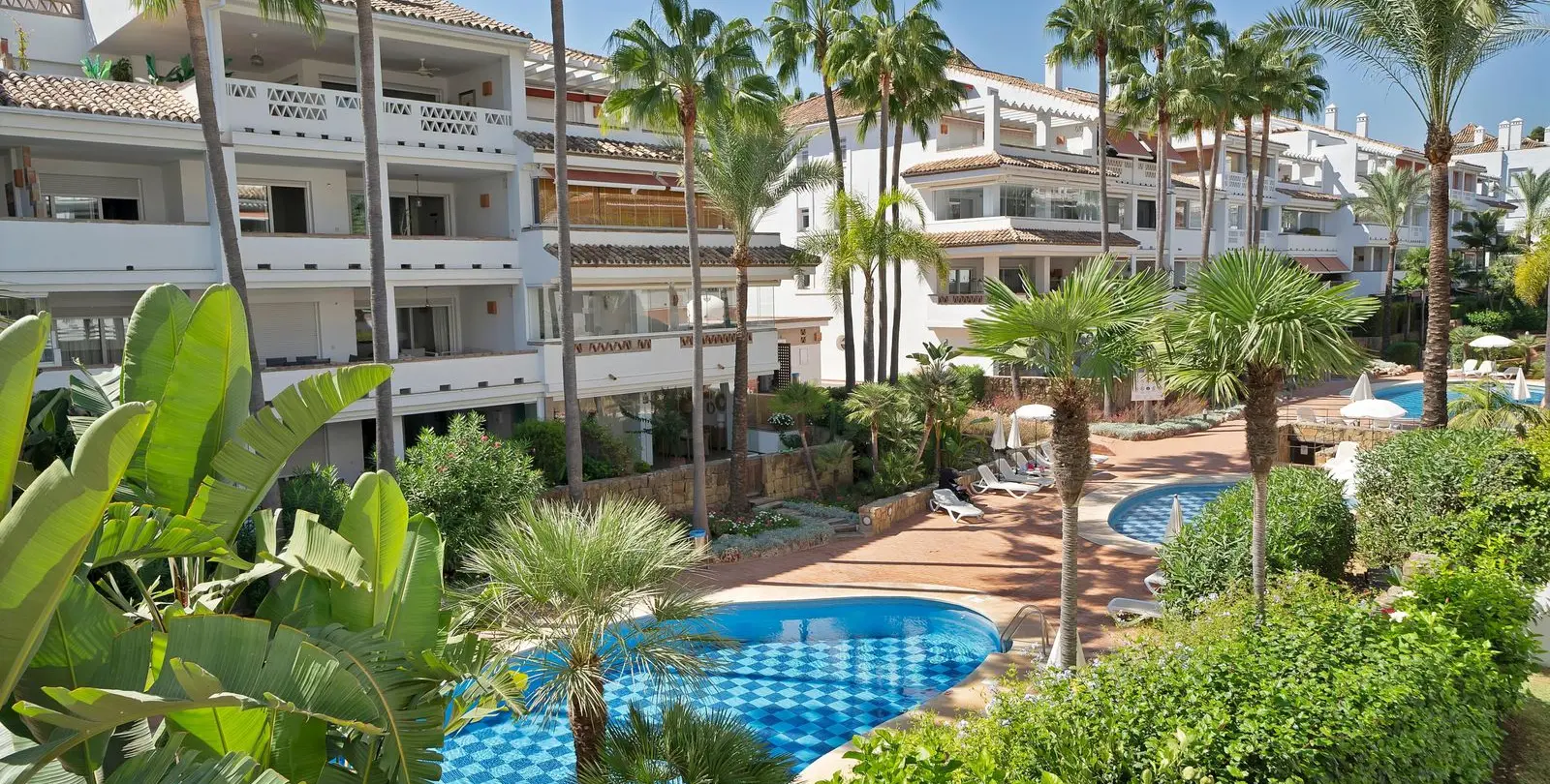 Venta de apartamento en planta baja en Marbella 2