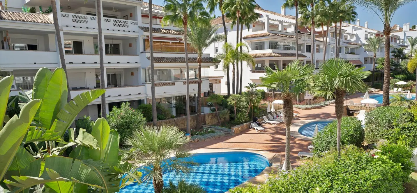 Venta de apartamento en planta baja en Marbella 1