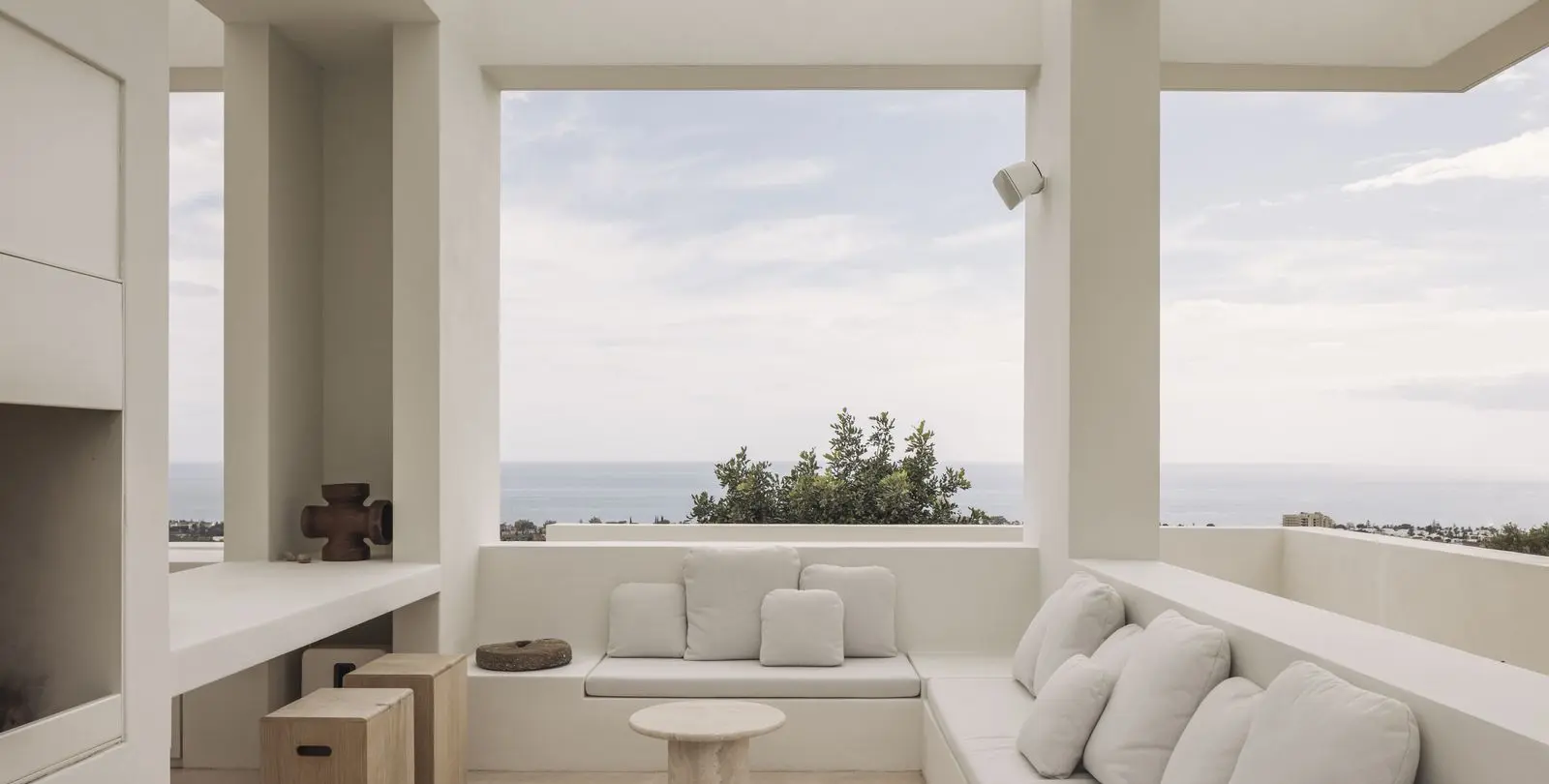 Venta de villa independiente en Altos de los Monteros 7