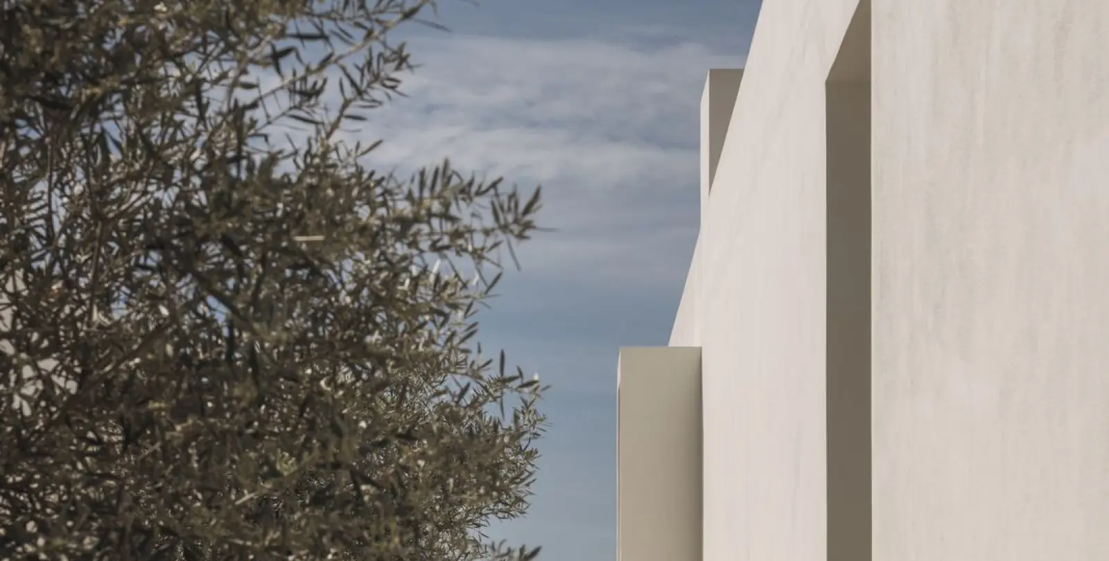 Venta de villa independiente en Altos de los Monteros 118