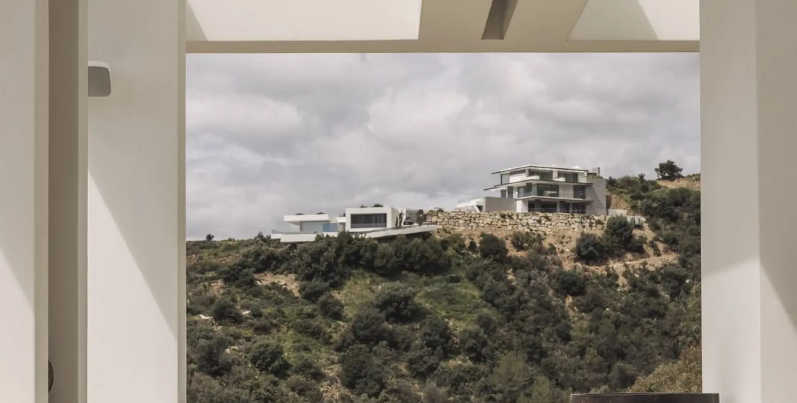 Venta de villa independiente en Altos de los Monteros 120