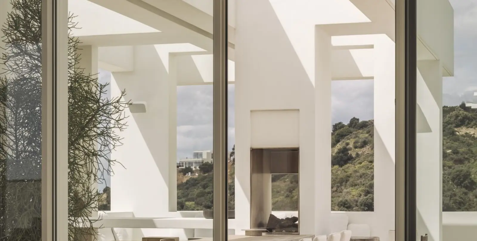 Venta de villa independiente en Altos de los Monteros 128