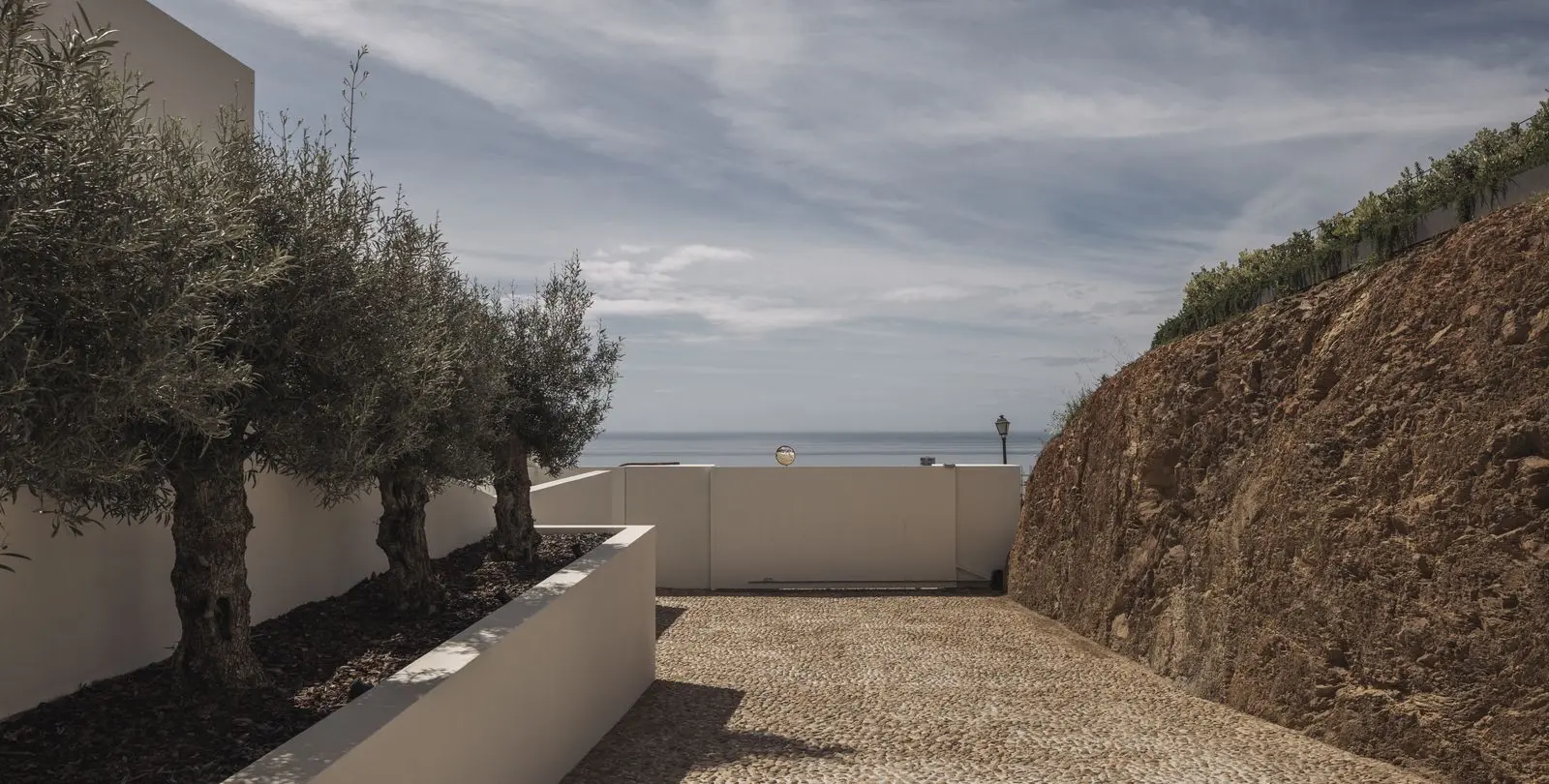 Venta de villa independiente en Altos de los Monteros 139