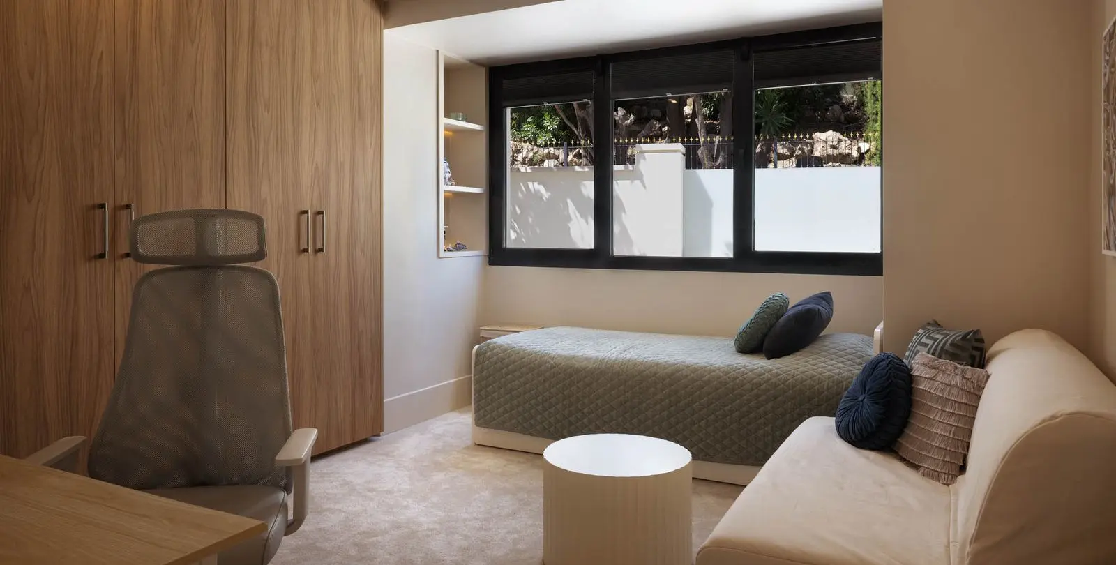 Venta de villa independiente en Nueva Andalucía 9