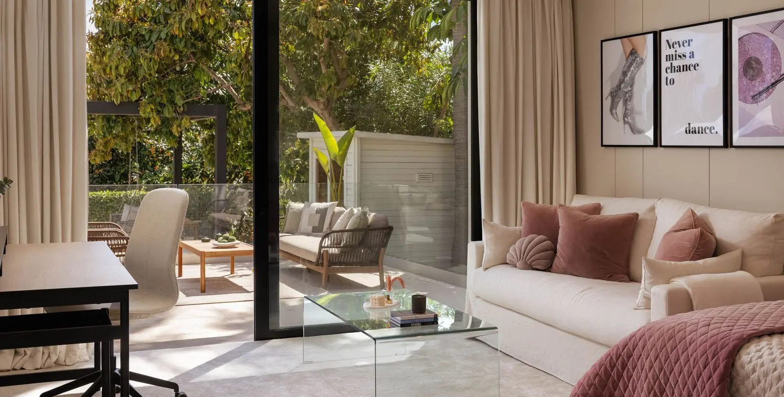 Venta de villa independiente en Nueva Andalucía 10