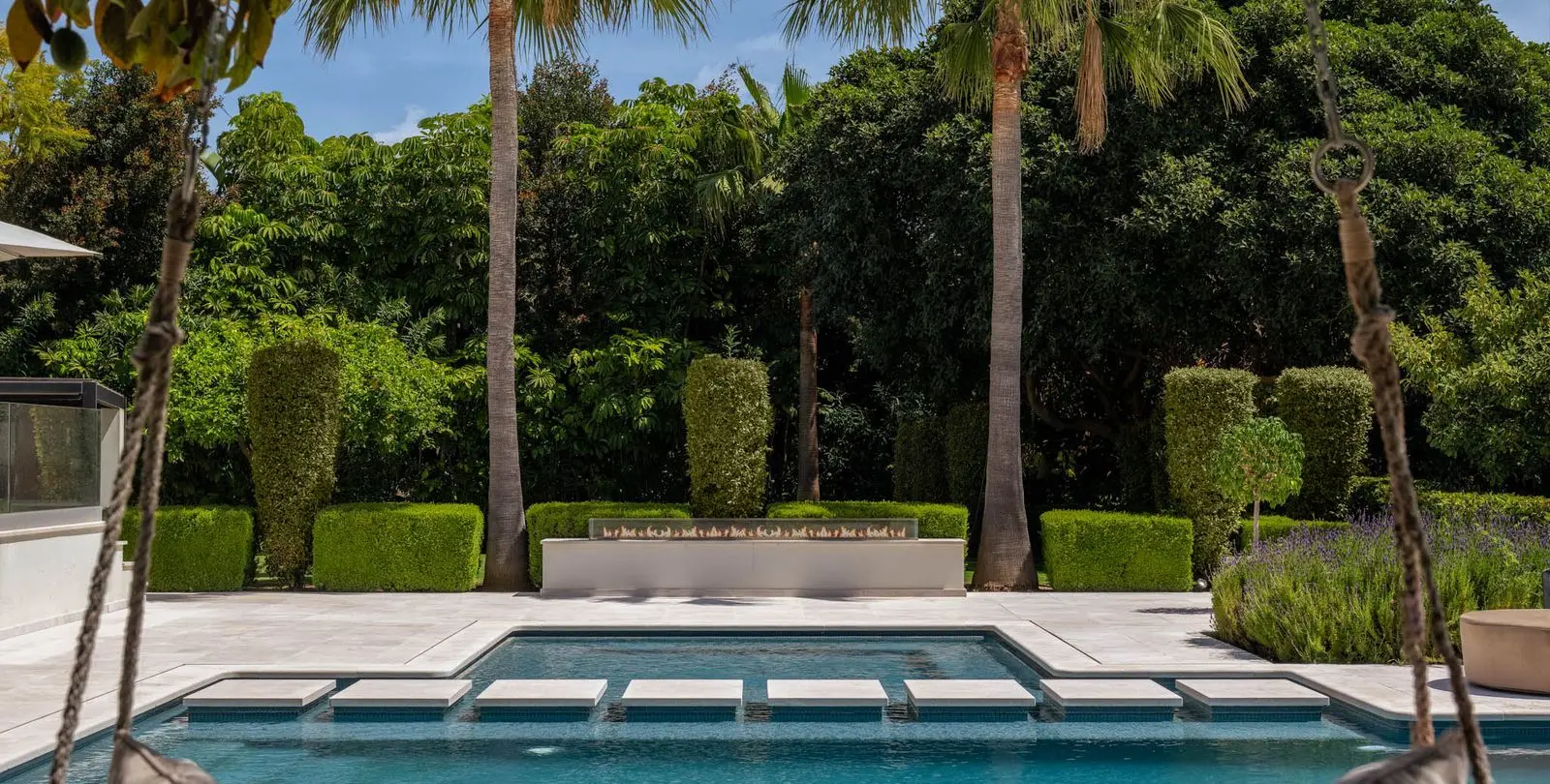 Venta de villa independiente en Nueva Andalucía 25