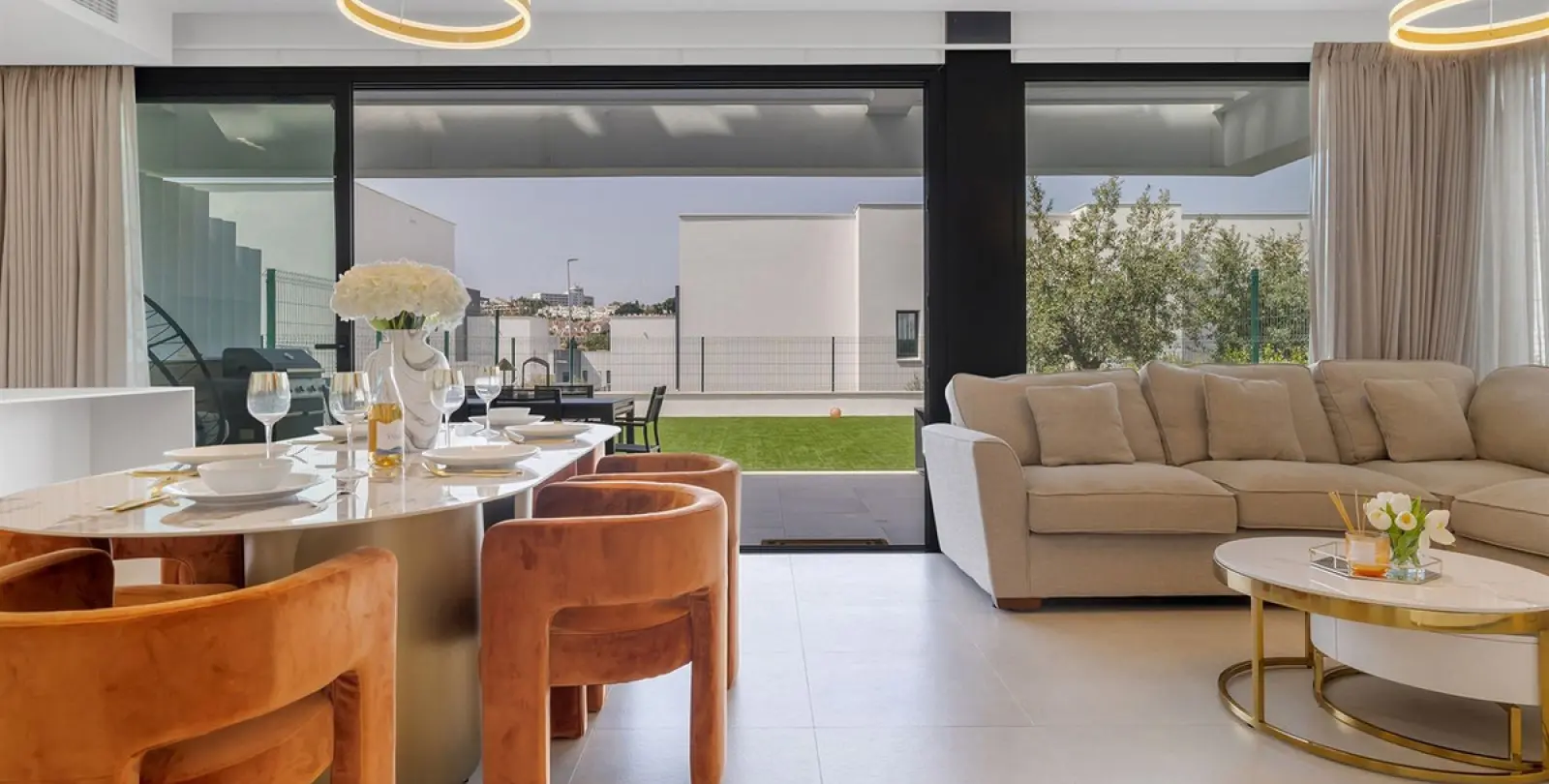Long-term rent of townhouse in Estepona 13