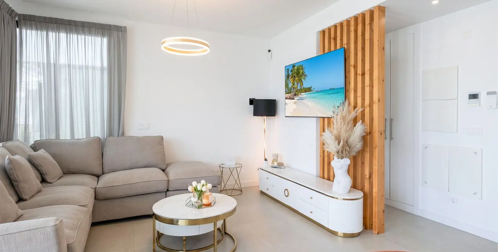 Long-term rent of townhouse in Estepona 14
