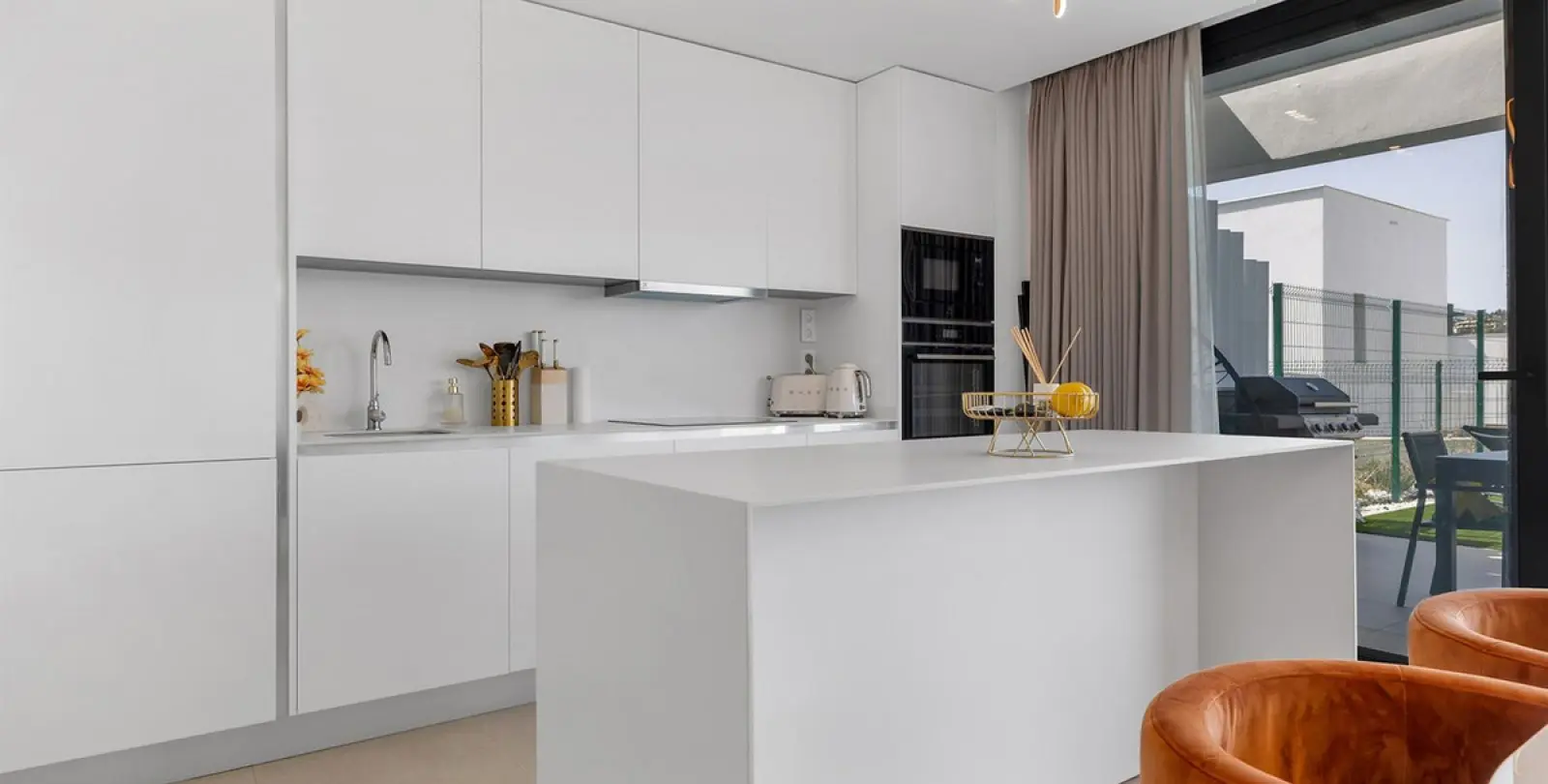 Long-term rent of townhouse in Estepona 20