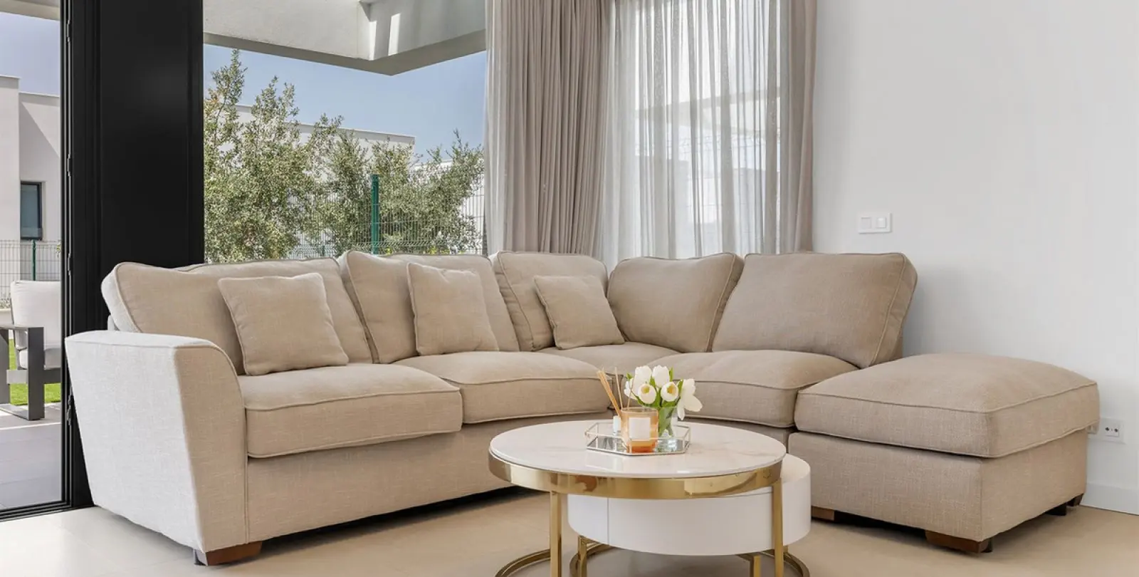 Long-term rent of townhouse in Estepona 25