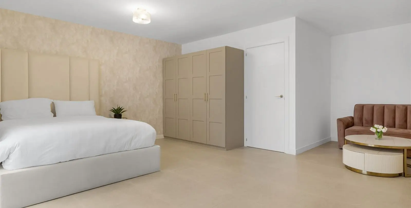 Long-term rent of townhouse in Estepona 29
