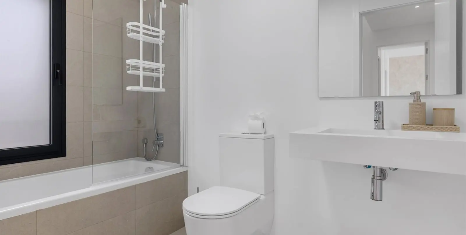 Long-term rent of townhouse in Estepona 33