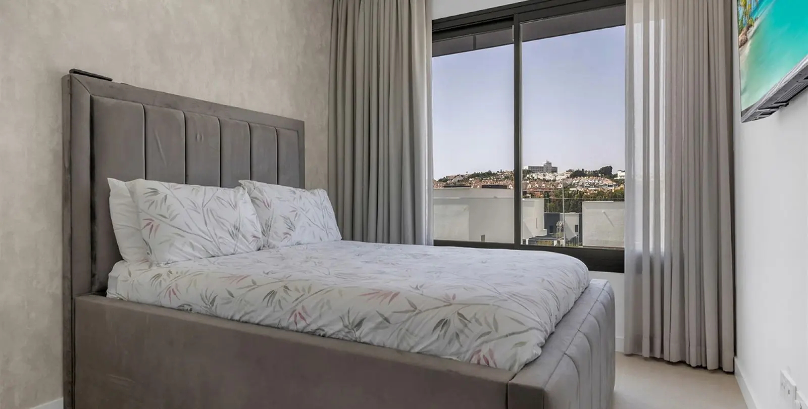 Long-term rent of townhouse in Estepona 34
