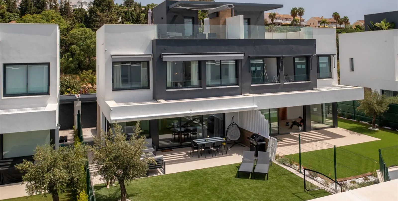 Long-term rent of townhouse in Estepona 72