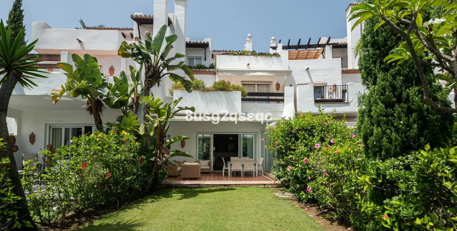 Long-term rent of semi-detached house in Costalita 2