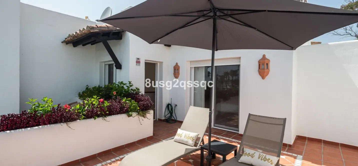Long-term rent of semi-detached house in Costalita 4